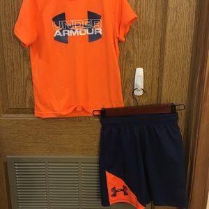 Boys under armour size 6 set